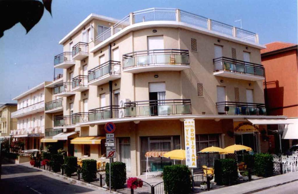 Hotel Villa Domiziana Rimini Zewnętrze zdjęcie