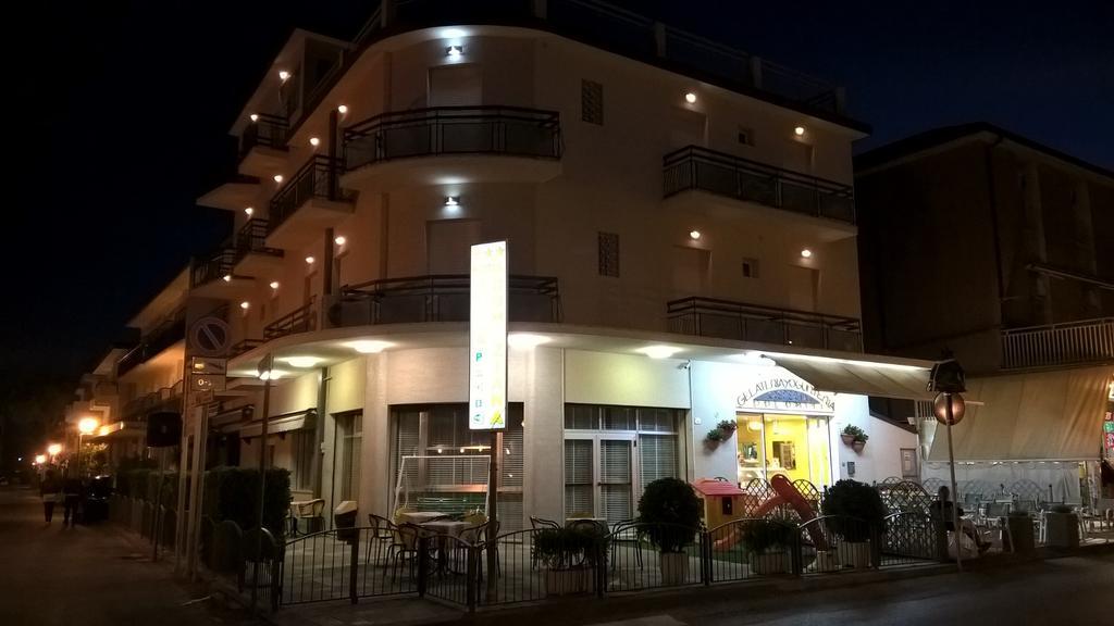 Hotel Villa Domiziana Rimini Zewnętrze zdjęcie