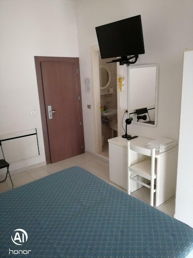 Hotel Villa Domiziana Rimini Zewnętrze zdjęcie
